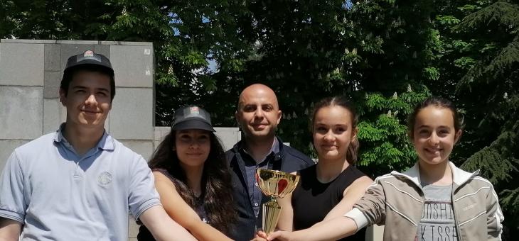 Ученици от СУ "Иван Вазов" в Стара Загора спечелиха общинския кръг на национално състезание за защита при бедствия, пожари и извънредни ситуации