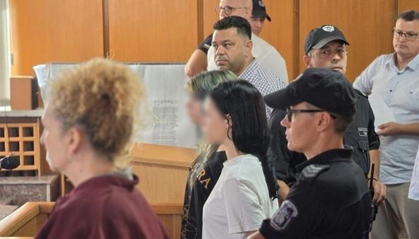 Оставиха в ареста двете момичета, обвинени за убийството на Георги Кузев