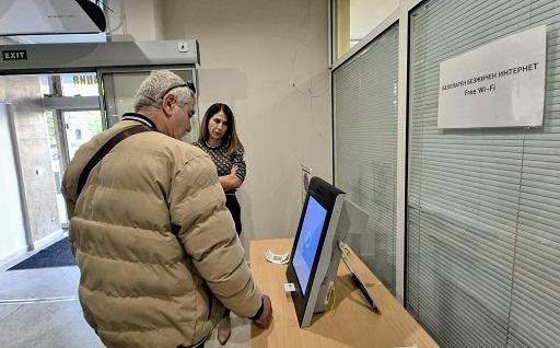 Демонстрационна машина за пробно гласуване е на разположение на гражданите в Областна администрация Стара Загора