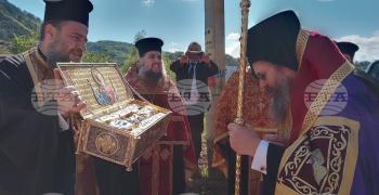 Чудотворната десница на Свeти Георги пристигна в Перник