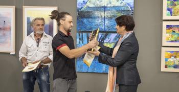 Димо Димов получи наградата на „Есенен салон“ 2023