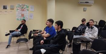 Дискусионно студио „Младежко ехо" постави Конституцията в центъра на вниманието   