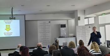 Среща на Анонимни Алкохолици в Казанлък събра специалисти и хора с опит във възстановяването