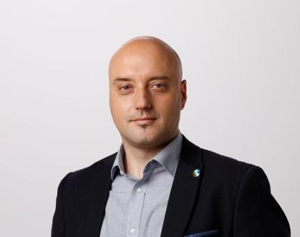 Доц. д-р Атанас Славов води листата на "Демократична България" в Старозагорско