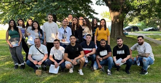 Младежите от "ДПС-Ново начало" подкрепят листата с кандидати за народни представители за 27 МИР Стара Загора