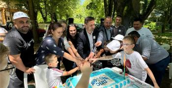 Кандидати за народни представители от ДПС и Женското дружество в Стара Загора организираха пъстър празник за Деня на детето