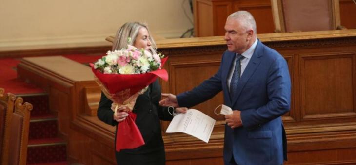 Елена Ангелинина води листата на Коалиция "БЪЛГАРСКИТЕ ПАТРИОТИ - ВМРО, ВОЛЯ И НФСБ" в Старозагорско