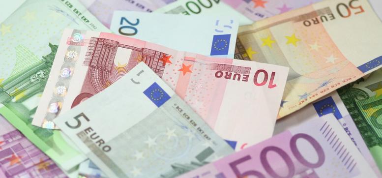 Откраднаха около 6000 евро от заведение в Стара Загора