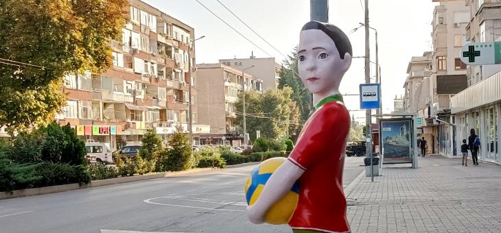 Фигури на пресичащи деца изострят вниманието на шофьорите в Стара Загора