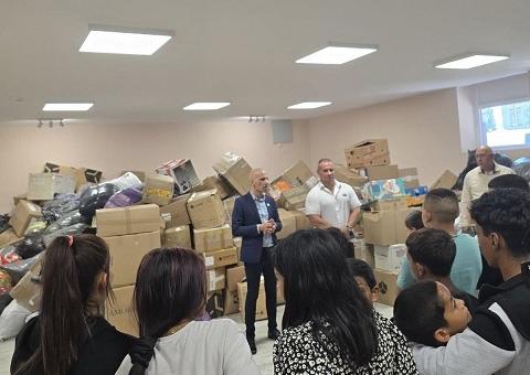 Дарения за около 500 деца събра до момента благотворителната кампания „Крилете на доброто за децата на Мъглиж”
