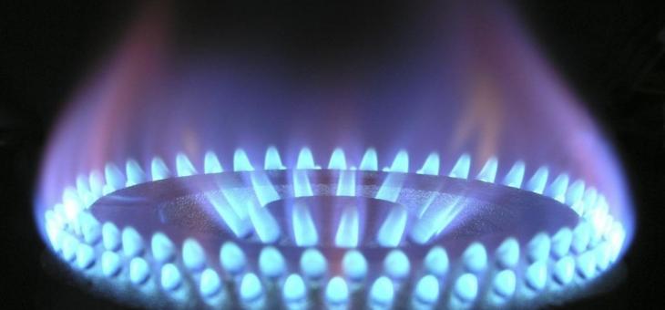 КЕВР обсъжда поисканото от "Булгаргаз" поскъпване на газа за декември с близо 19%