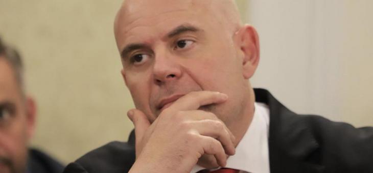 Иван Гешев създава гражданско движение „Справедливост за България“ 