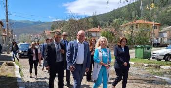 Премиерът Главчев сформира оперативен щаб заради градушките