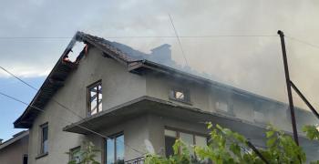 Пожар в къща в Овощник
