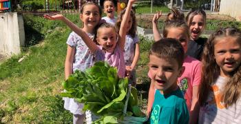 „Вкусна градинка“ сътвориха деца и родители в Стара Загора