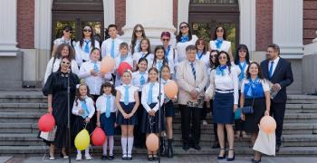 Проф. Георги Вълчев: Училищният химн е част от идентичността на училищната общност