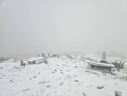 Сняг в планините в първия ден на астрономическата есен