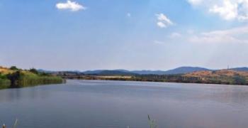 Самолетите от Испания ще зареждат вода от яз. „Жребчево“