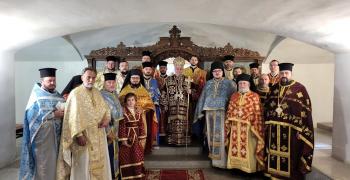 Митрополит Киприан подстрига първокласник за иподякон