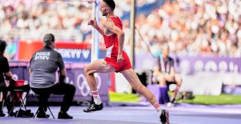 Тихомир Иванов от СКЛА Берое се класира за финала в скока на височина на Олимпиадата в Париж