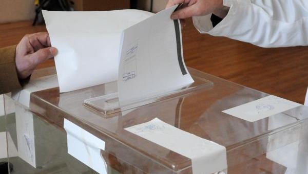 Прогноза: Седем формации влизат в следващия парламент