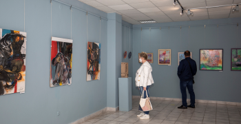 Изложба на старозагорски творци представя „Изкуството в условията на социална изолация“