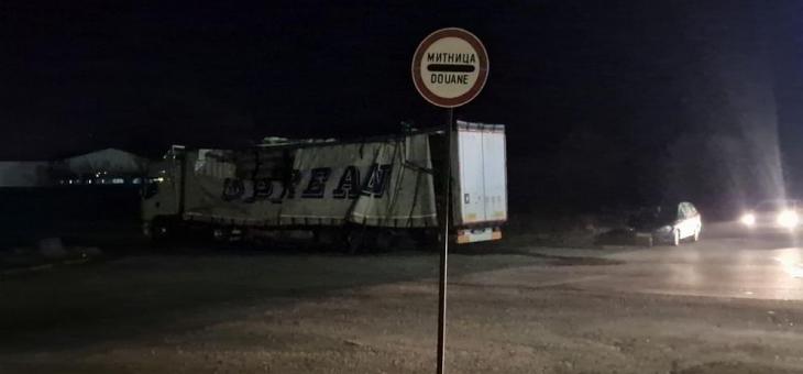 Камион се взриви на митницата в Казанлък