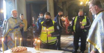 В старозагорския храм "Свето Въведение Богородично" бе отслужена панихида за загиналите при катастрофи