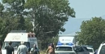 Катастрофа до разклона за Горно Сахране, има данни за шестима пострадали