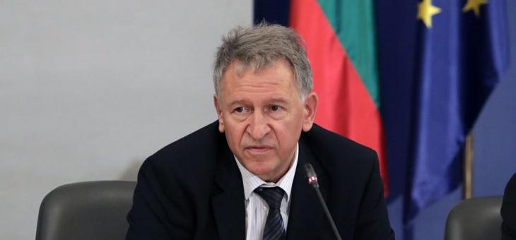 Здравният министър: До 10 дни страната ни ще влезе в „оранжевата зона“