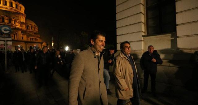 "Продължаваме промяната" с първи коментар