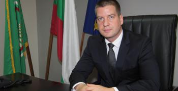 Кметът Живко Тодоров с поздрав към медицинските сестри по повод професионалния им празник