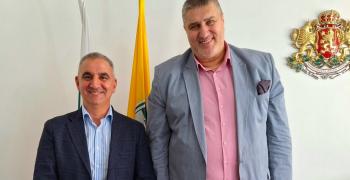 Любо Ганев и кметът на Гурково обсъдиха създаването на волейболен клуб
