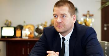 Кметът Живко Тодоров с поздрав към гинеколози и акушери по повод Деня на родилната помощ