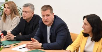 Стара Загора ще се бори за бизнес зона и летище и за екологичен градски транспорт