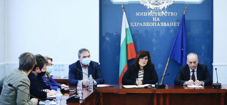 Предлагат да се намали карантината на заразените с коронавирус