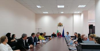 В Стара Загора партиите не постигнаха съгласие за секретар на Районната избирателна комисия