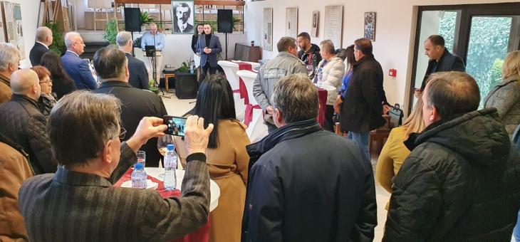Кметът на Чирпан  Ивайло Крачолов благодари на дарителите