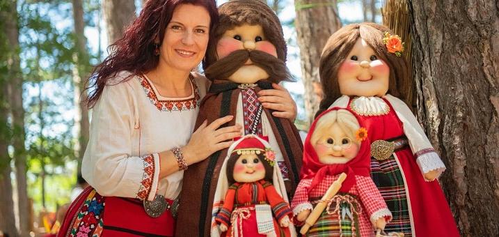 Красива история: За Мария и нейните кукли, които носят радост 