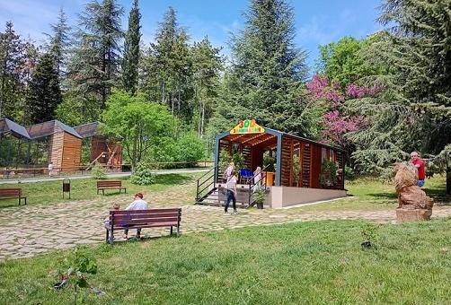 Зоопарк Стара Загора обявява ранни записвания за Летните Зооучилища под формата на тематични лагери
