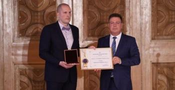 Проф. Станимир Сираков е носителят на приза „Лекар на годината 2023“