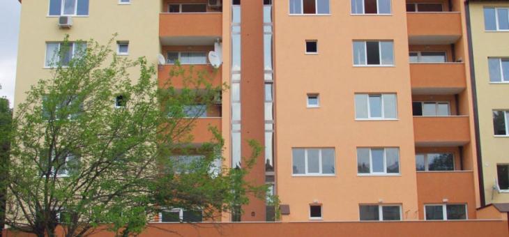 Имотите поскъпват, наемите също