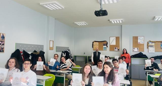 Магистрати от Районна прокуратура - Стара Загора изнесоха лекция пред ученици от ППГ „Гео Милев“ 