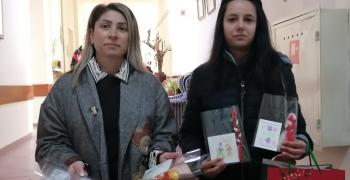 Красиви мартенички зарадваха малки и големи пациенти в Стара Загора