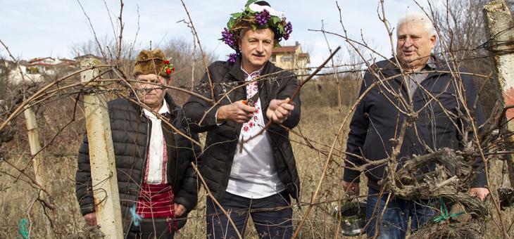 Празнуват Трифон Зарезан в Малка Верея и в Преславен