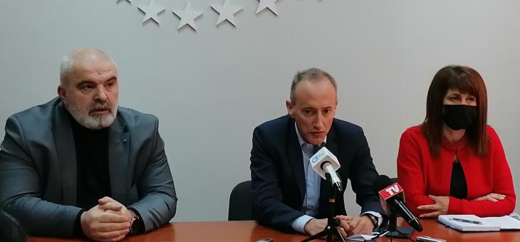 Маноил Манев: Подкрепям кметовете, които няма да спрат уличното осветление