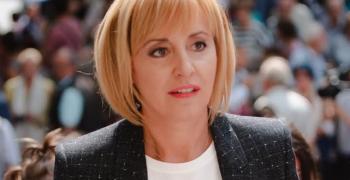Манолова: Между 72 % и 167 % е скокът на цената на газа за домакинствата от 1 октомври