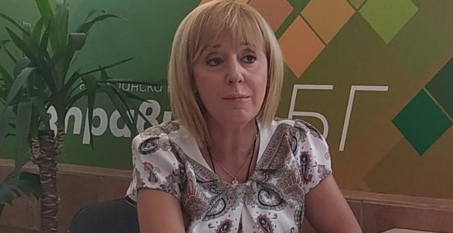 Манолова призова българските евродепутати да подкрепят българските граждани срещу корупцията