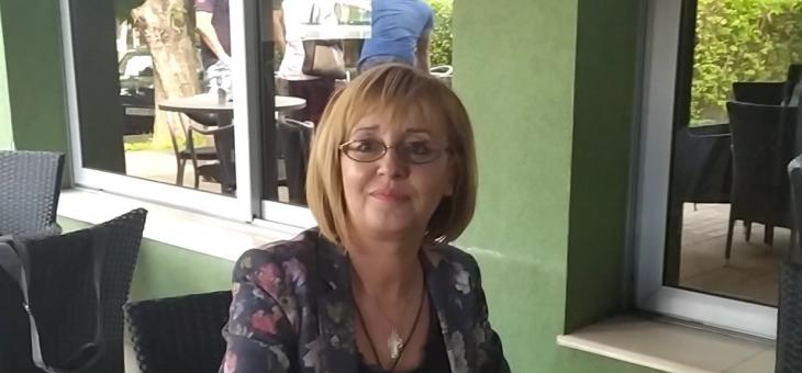 Манолова: Фалшива новина е, че сме се срещали с Корнелия Нинова 