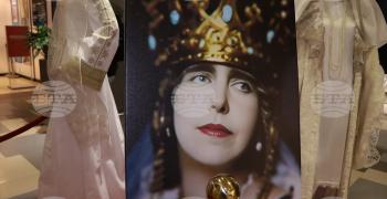 Дизайнерка пресъздаде тоалети на кралица Мария, които тя е носела в двореца в Балчик